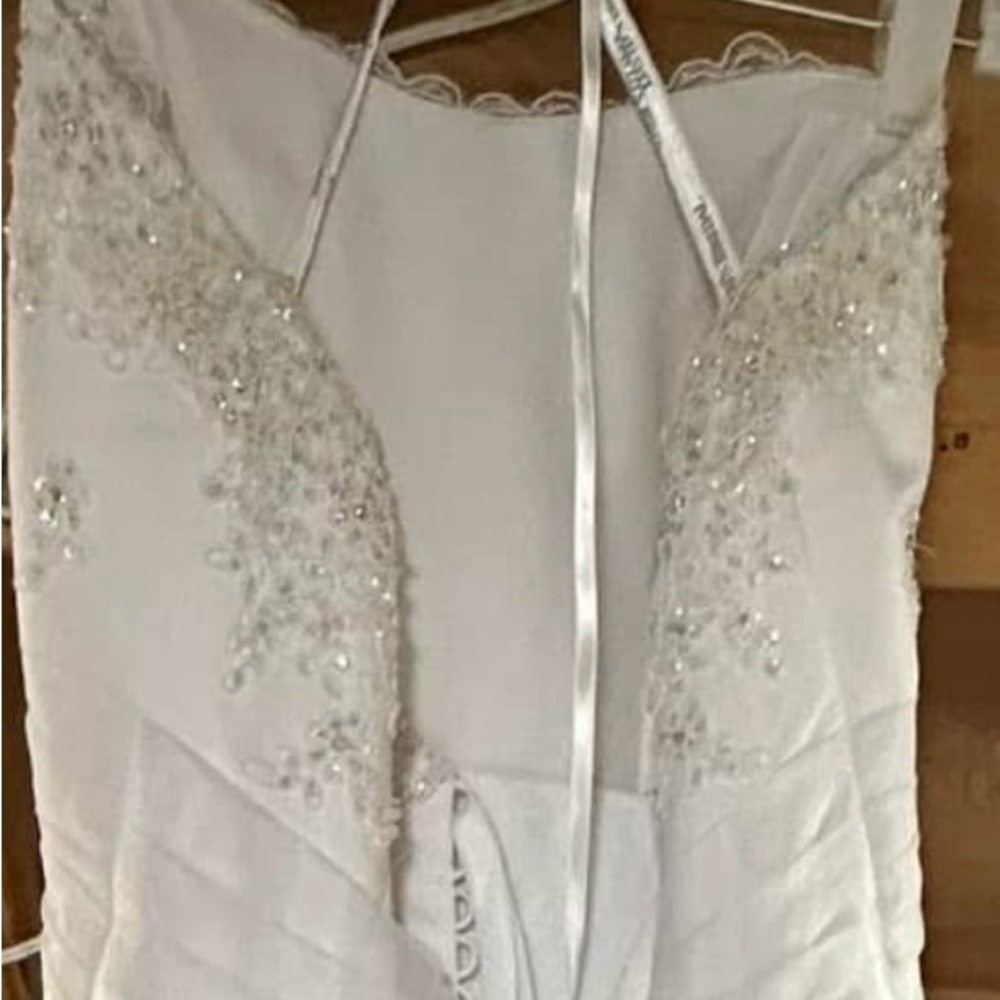 David's Bridal White Ruched Tiered Gown - Picture 4 of 8